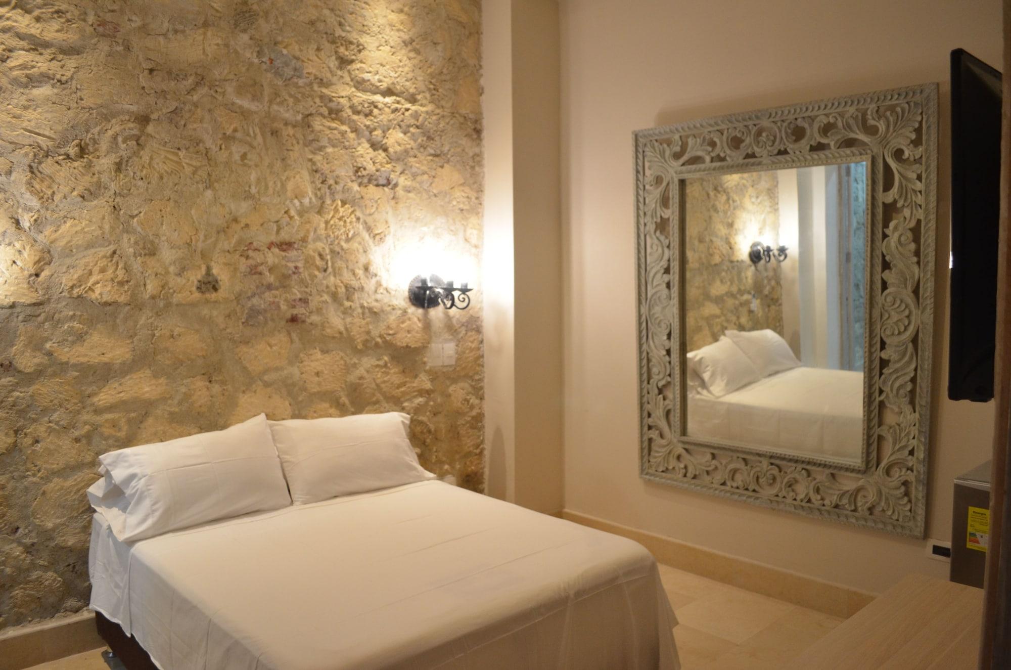 Hotel Casa Alpha Cartagena Bagian luar foto