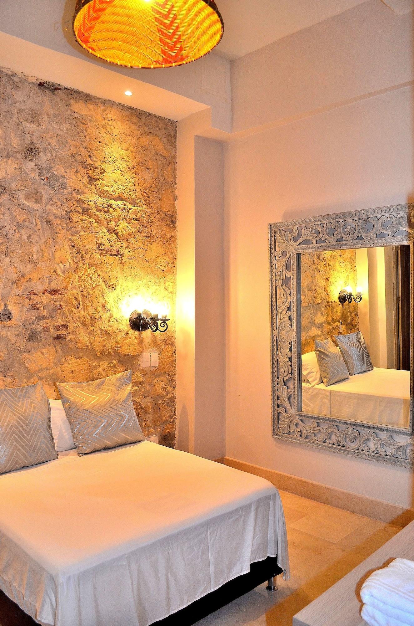 Hotel Casa Alpha Cartagena Bagian luar foto