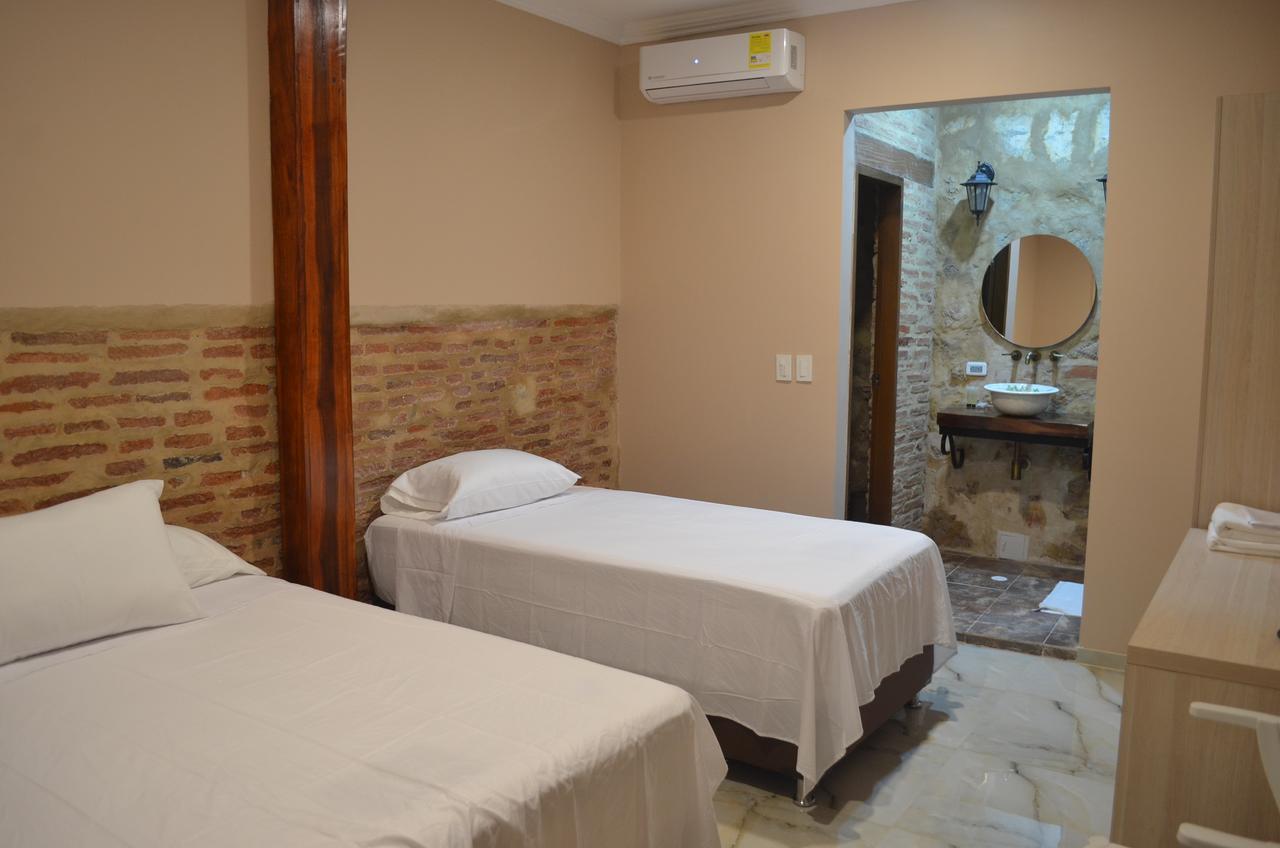 Hotel Casa Alpha Cartagena Bagian luar foto