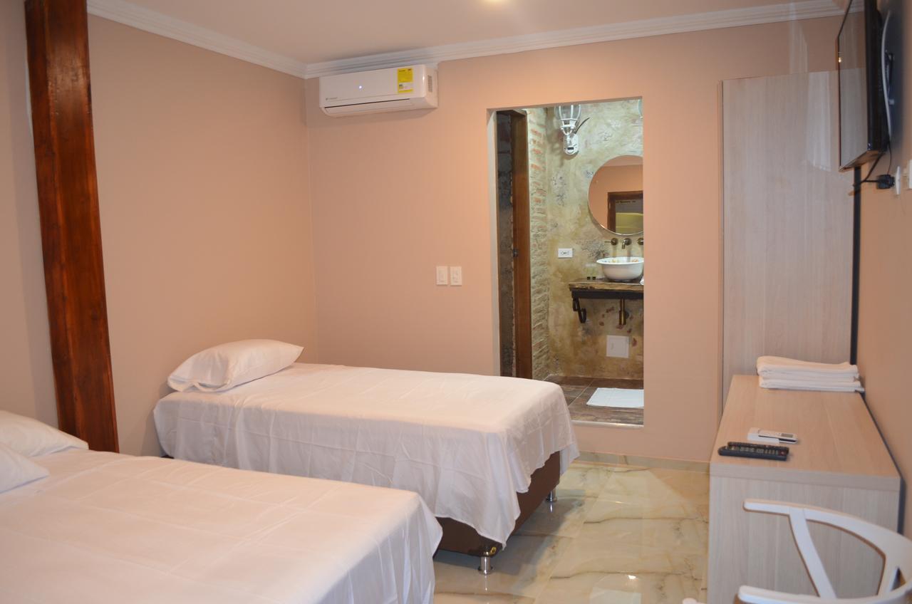 Hotel Casa Alpha Cartagena Bagian luar foto