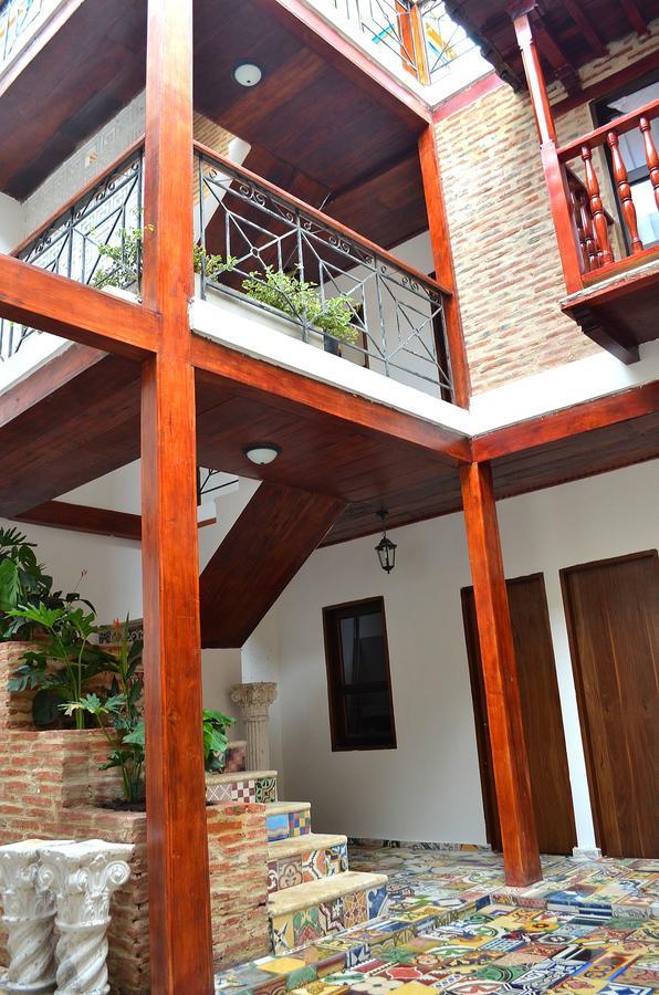 Hotel Casa Alpha Cartagena Bagian luar foto