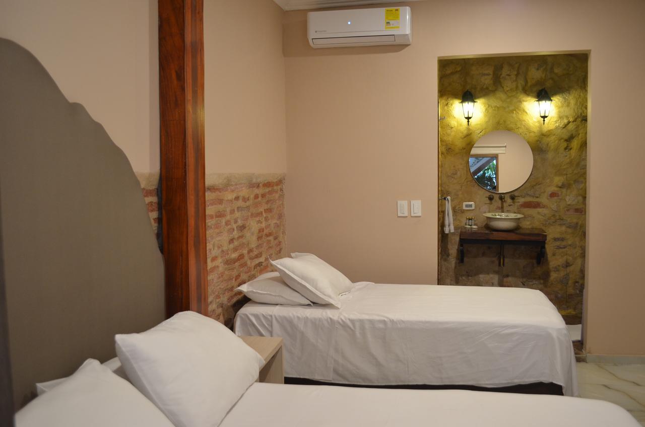Hotel Casa Alpha Cartagena Bagian luar foto