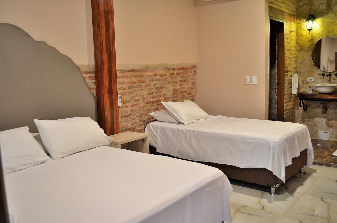 Hotel Casa Alpha Cartagena Bagian luar foto