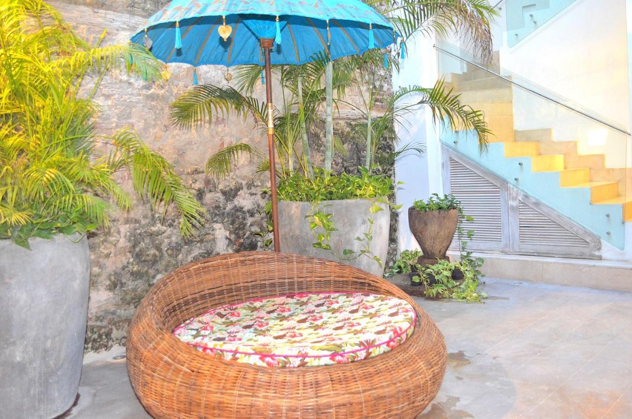 Hotel Casa Alpha Cartagena Bagian luar foto