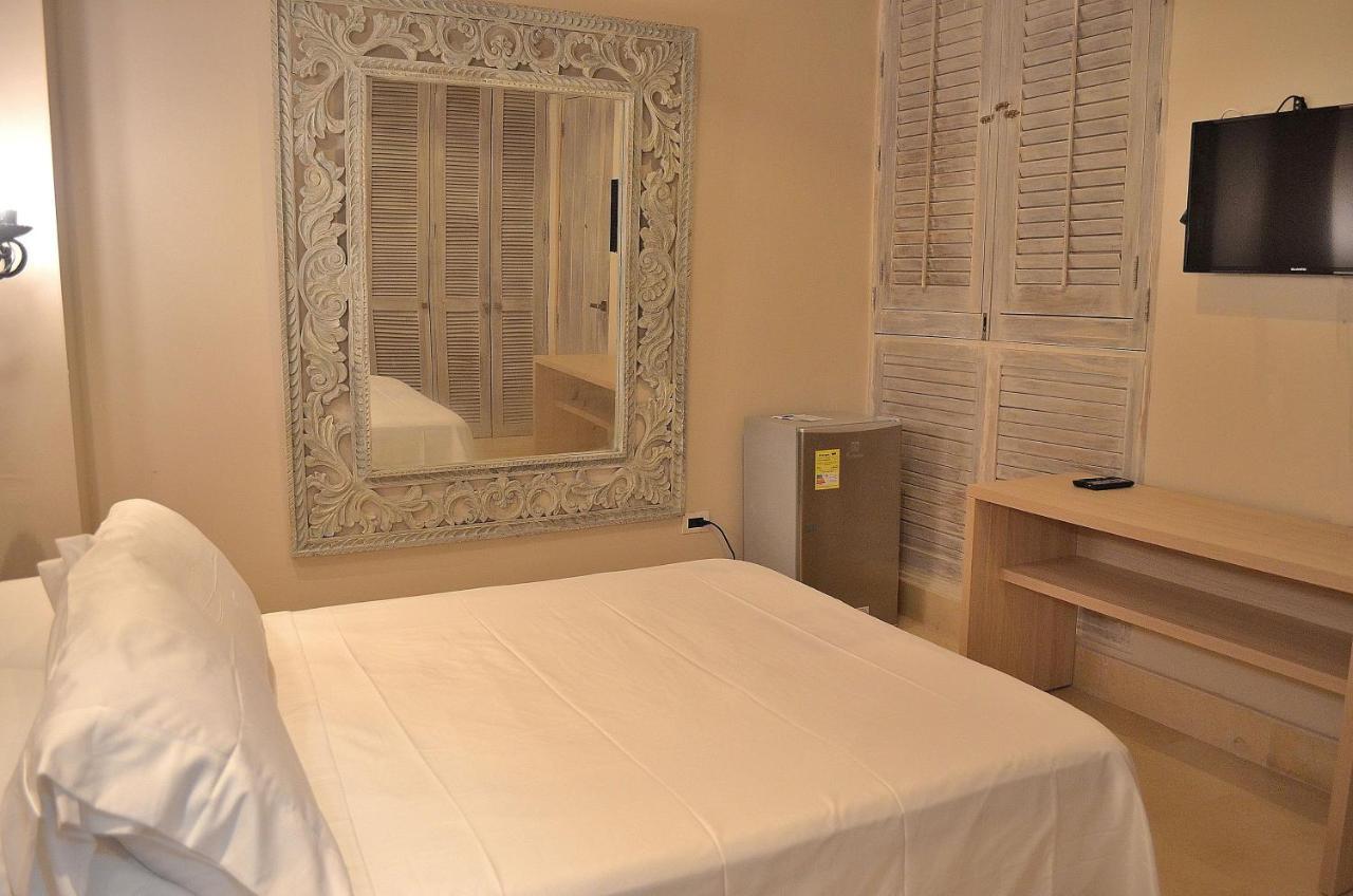 Hotel Casa Alpha Cartagena Bagian luar foto