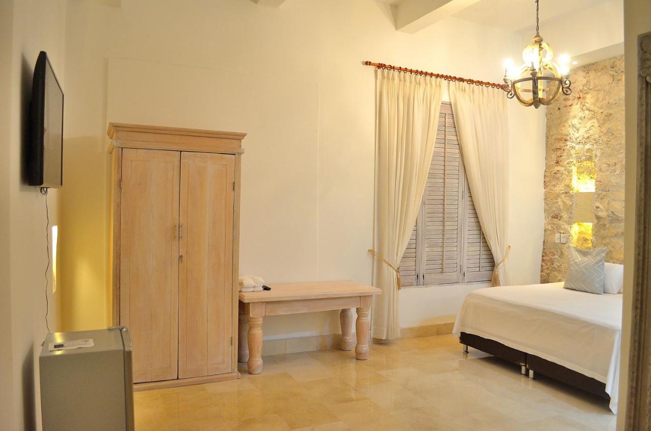 Hotel Casa Alpha Cartagena Bagian luar foto
